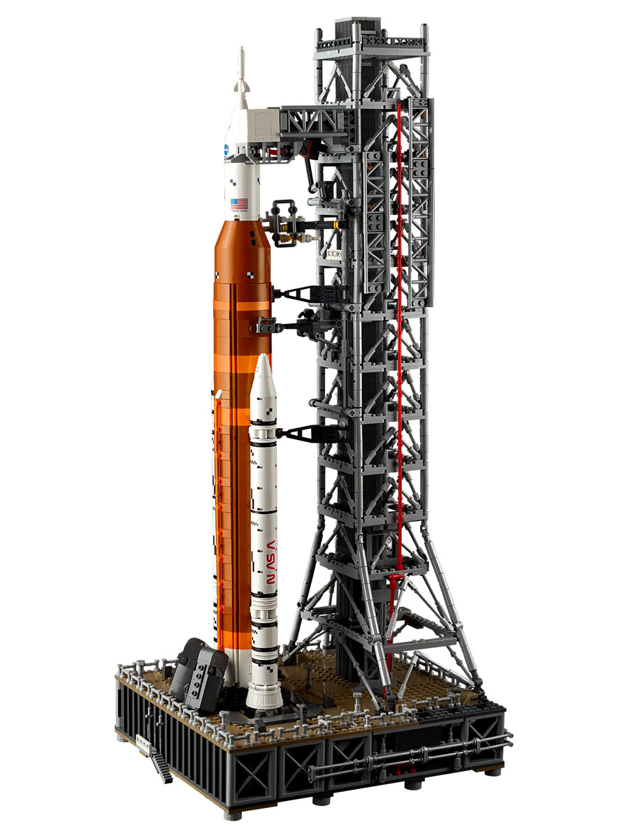 LEGO Icons NASA Artemis Space Launch System (10341): The Artemis SLS